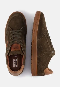 Sportlicher Sneaker aus Veloursleder
