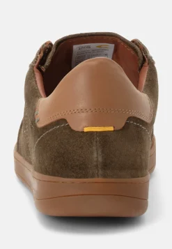 Sportlicher Sneaker aus Veloursleder