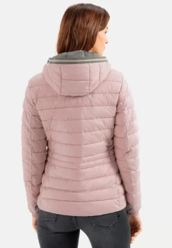 Steppjacke mit abnehmbarer Kapuze