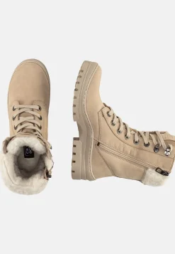 Stiefel aus Nubukleder mit warmem Wollfutter