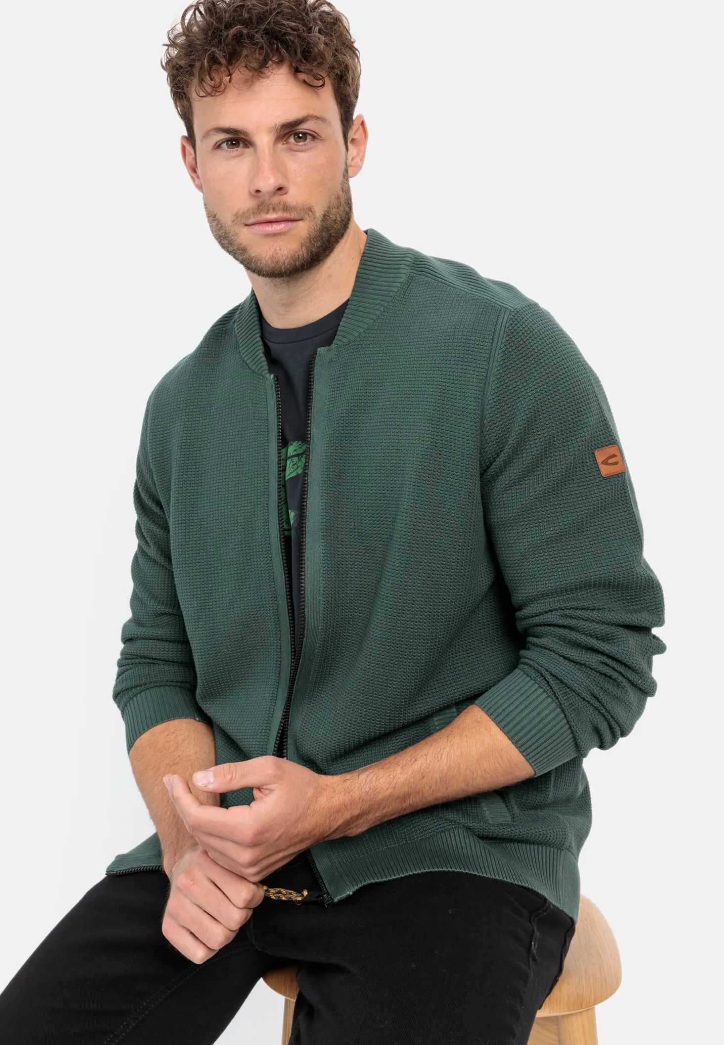 Strickjacke aus zertifiziertem organic Cotton