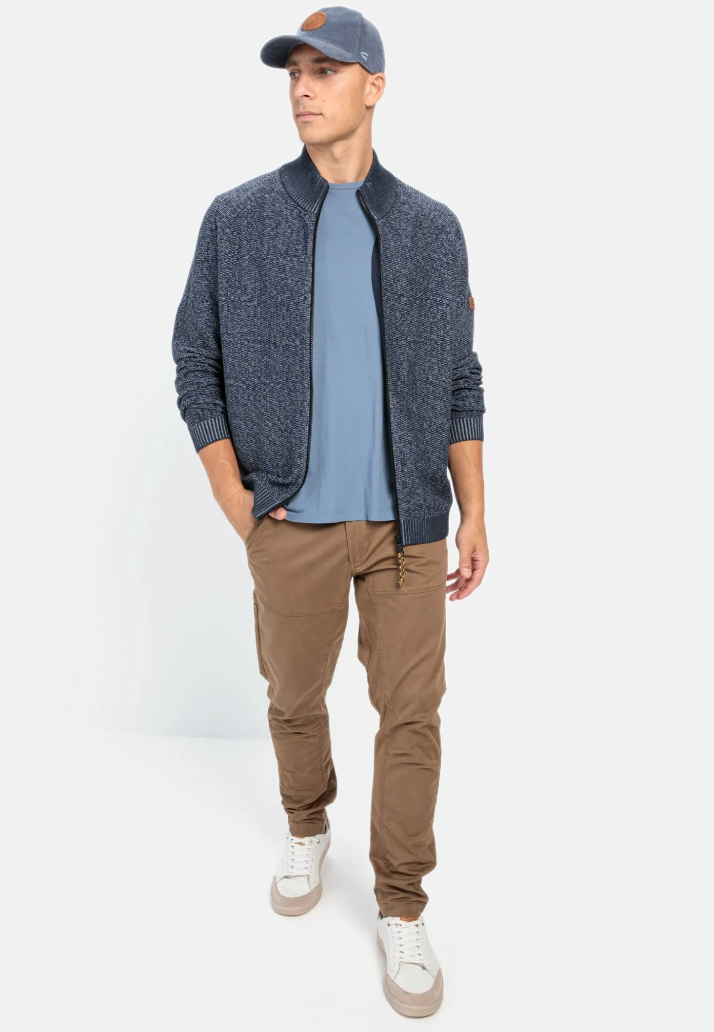 Strickjacke mit Reißverschluss