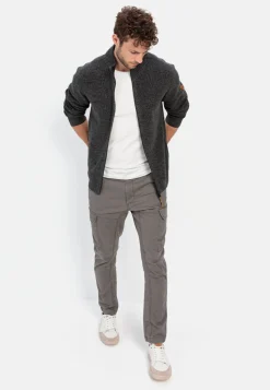 Strickjacke mit Reißverschluss