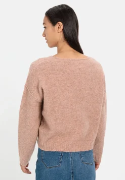 Strickpullover aus einem Wollmix