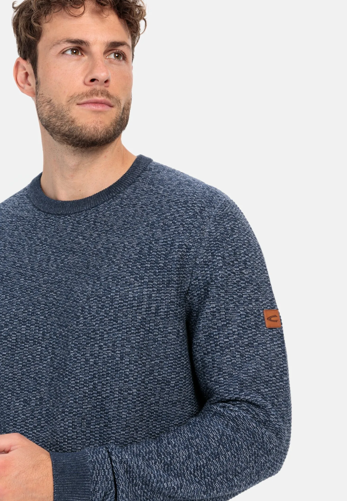 Strickpullover aus einem Baumwollmix