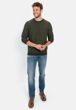 Strickpullover aus einem Baumwollmix