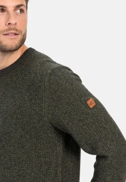 Strickpullover aus einem Baumwollmix