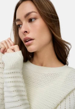 Strickpullover aus einem Baumwollmix