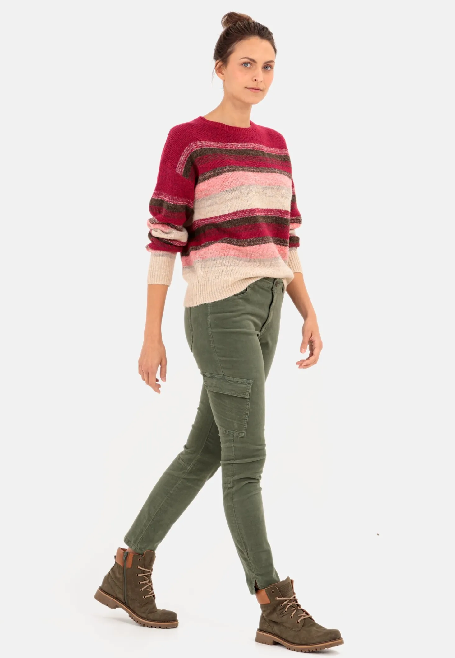 Strickpullover aus recyceltem Materialmix