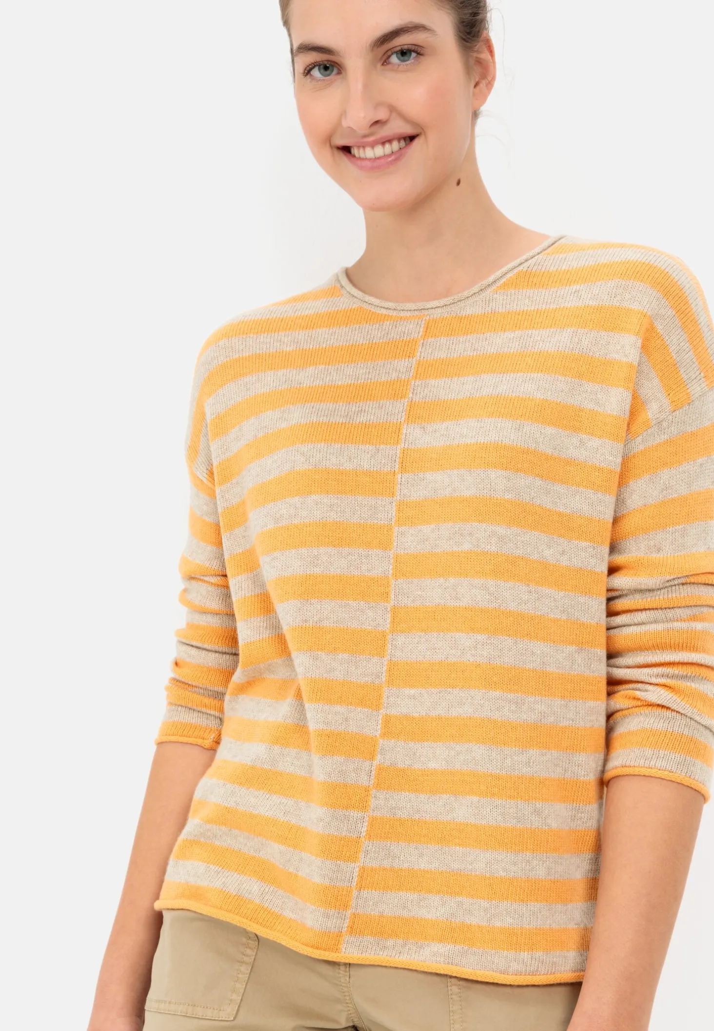 Strickpullover mit Streifenmuster
