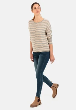 Strickpullover mit Streifenmuster