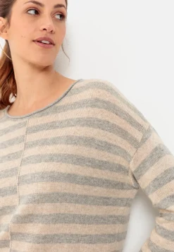 Strickpullover mit Streifenmuster