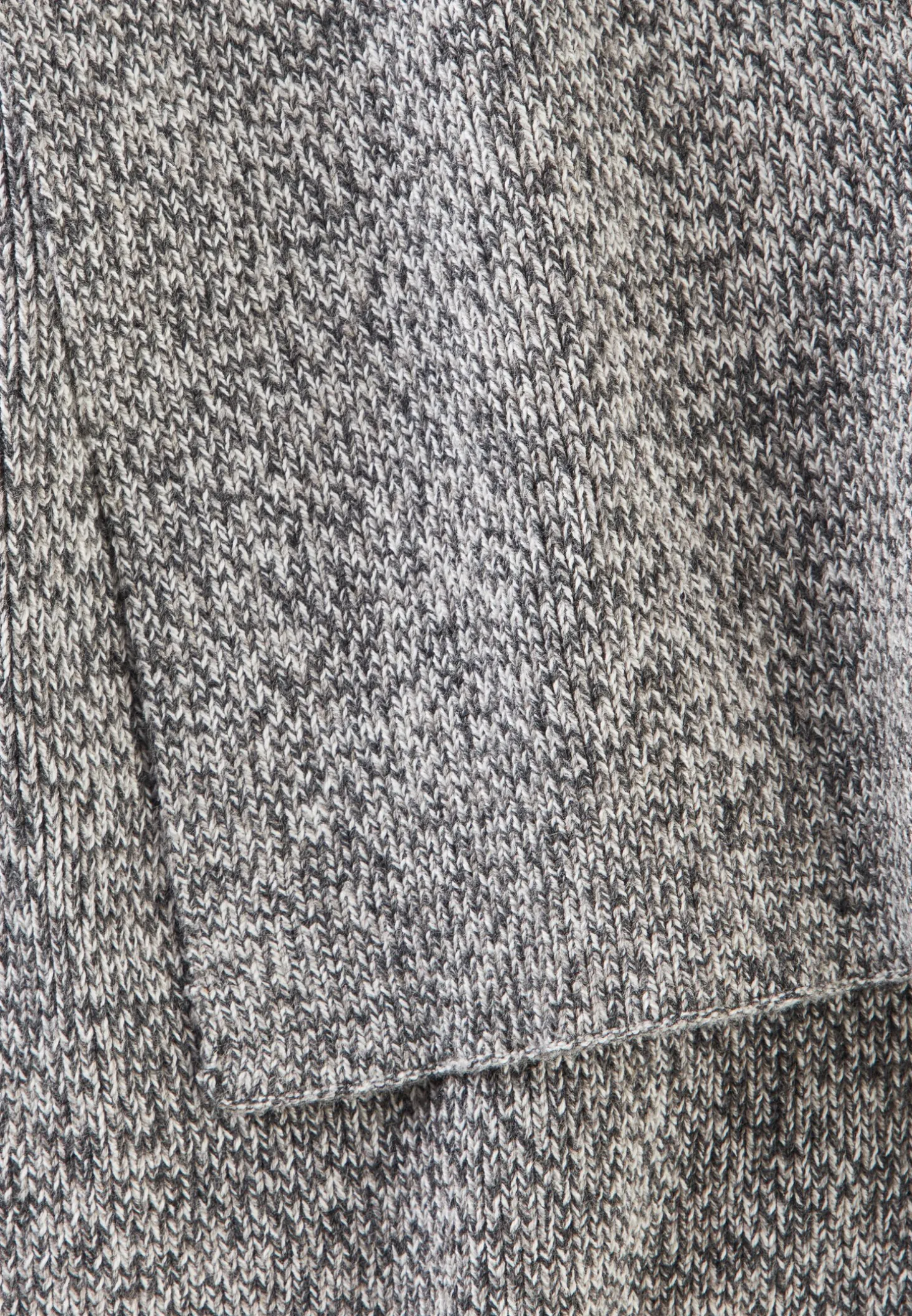 Strickschal aus Baumwoll-Mix