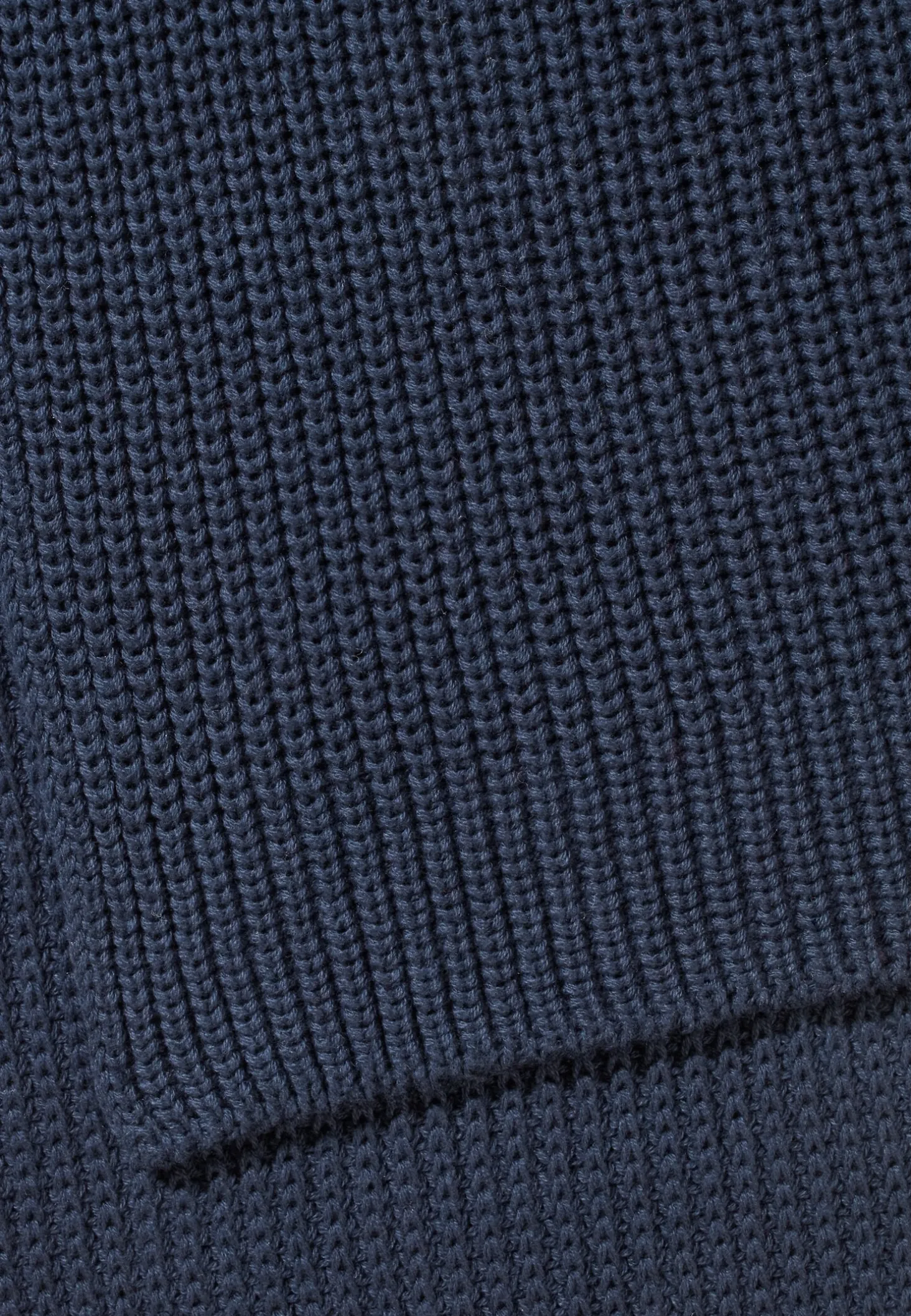 Strickschal aus reiner Baumwolle
