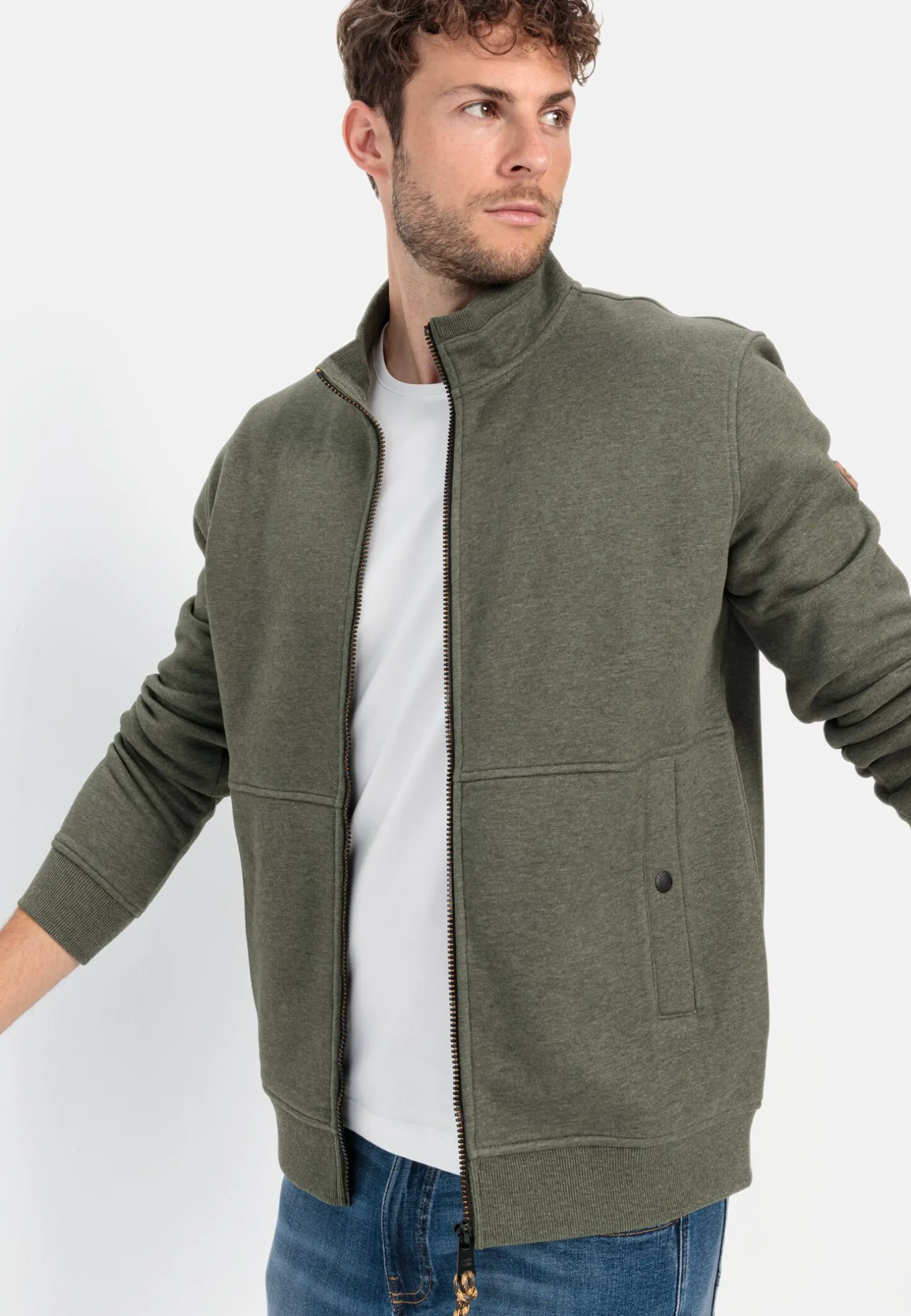 Sweatjacke aus einem Baumwollmix