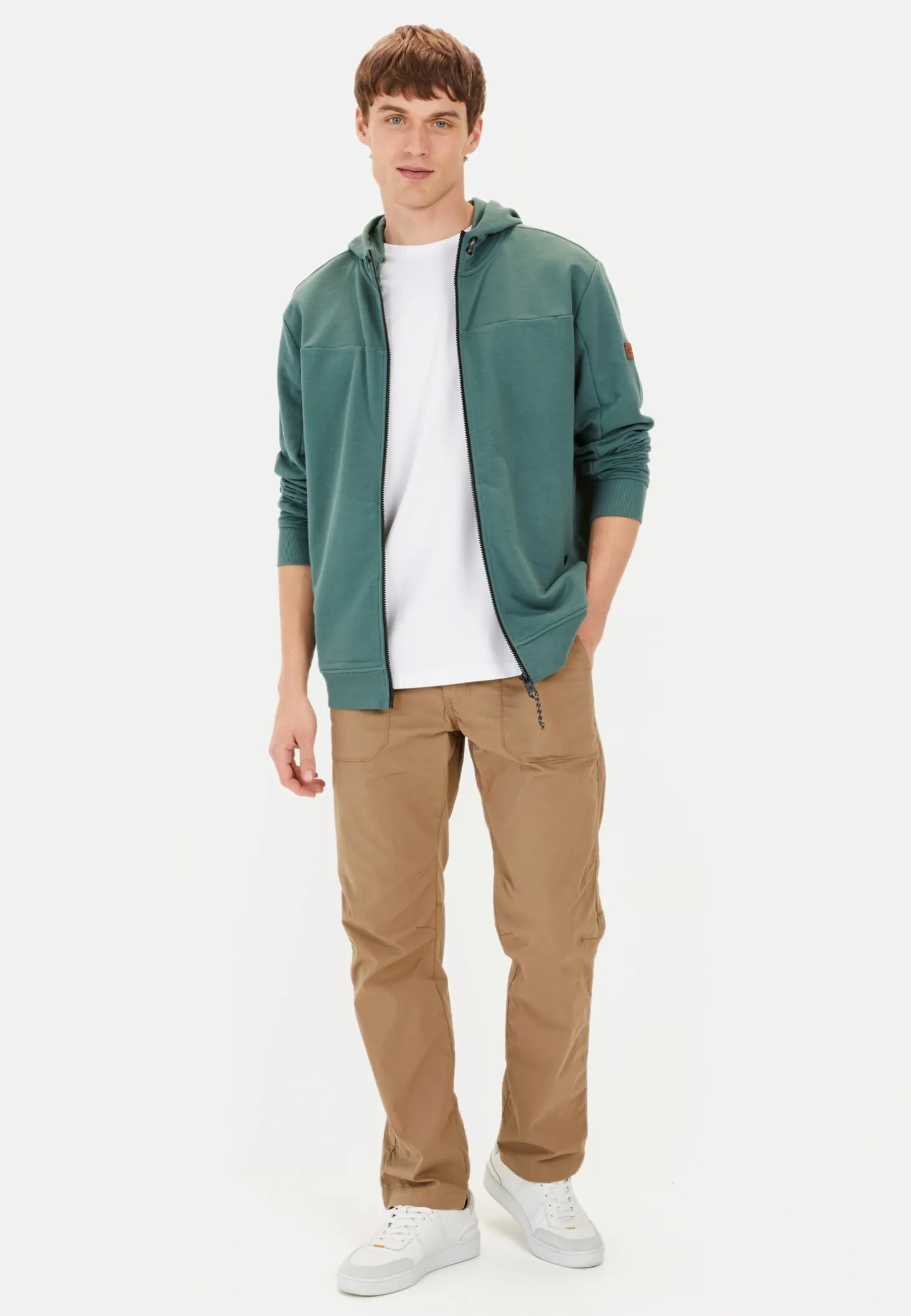Sweatjacke mit Kapuze