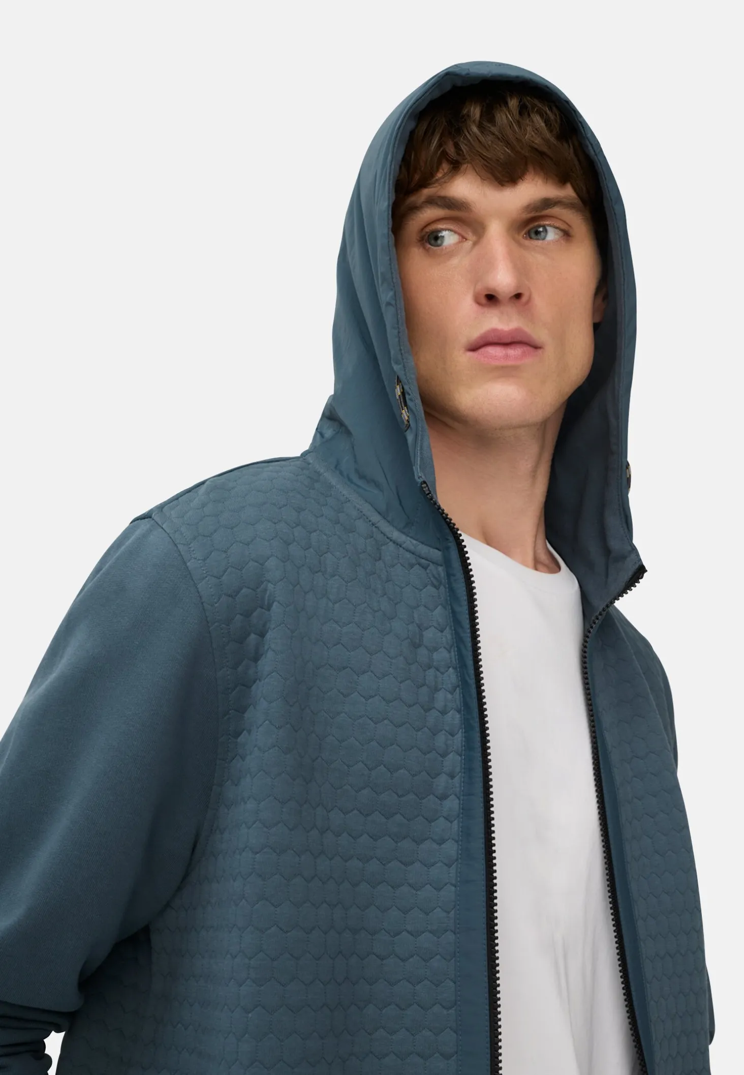 Sweatjacke mit Kapuze