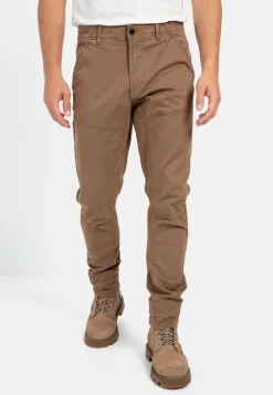 Tapered Fit Chino