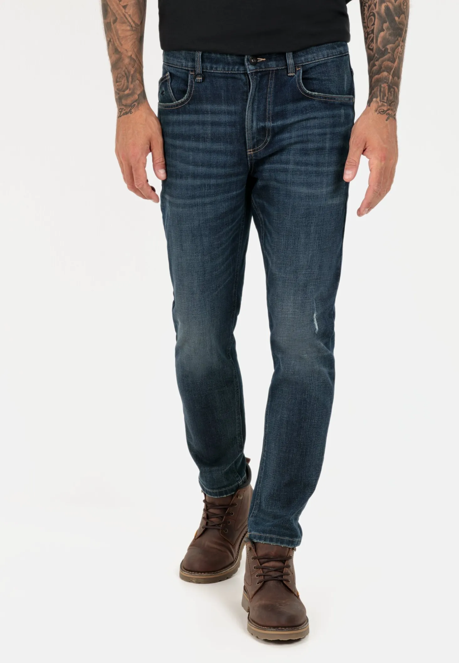 Tapered Fit 5-Pocket Jeans