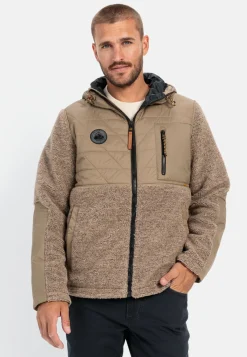 Teddyjacke im Materialmix