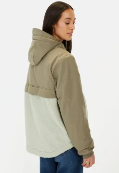 Teddyjacke mit Kapuze