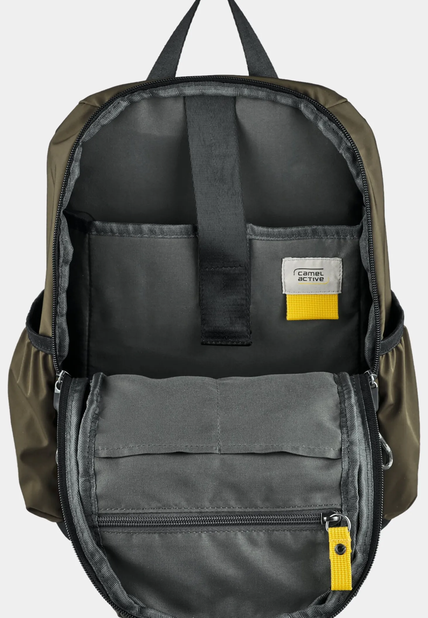 TERRA Backpack aus recyceltem Nylon