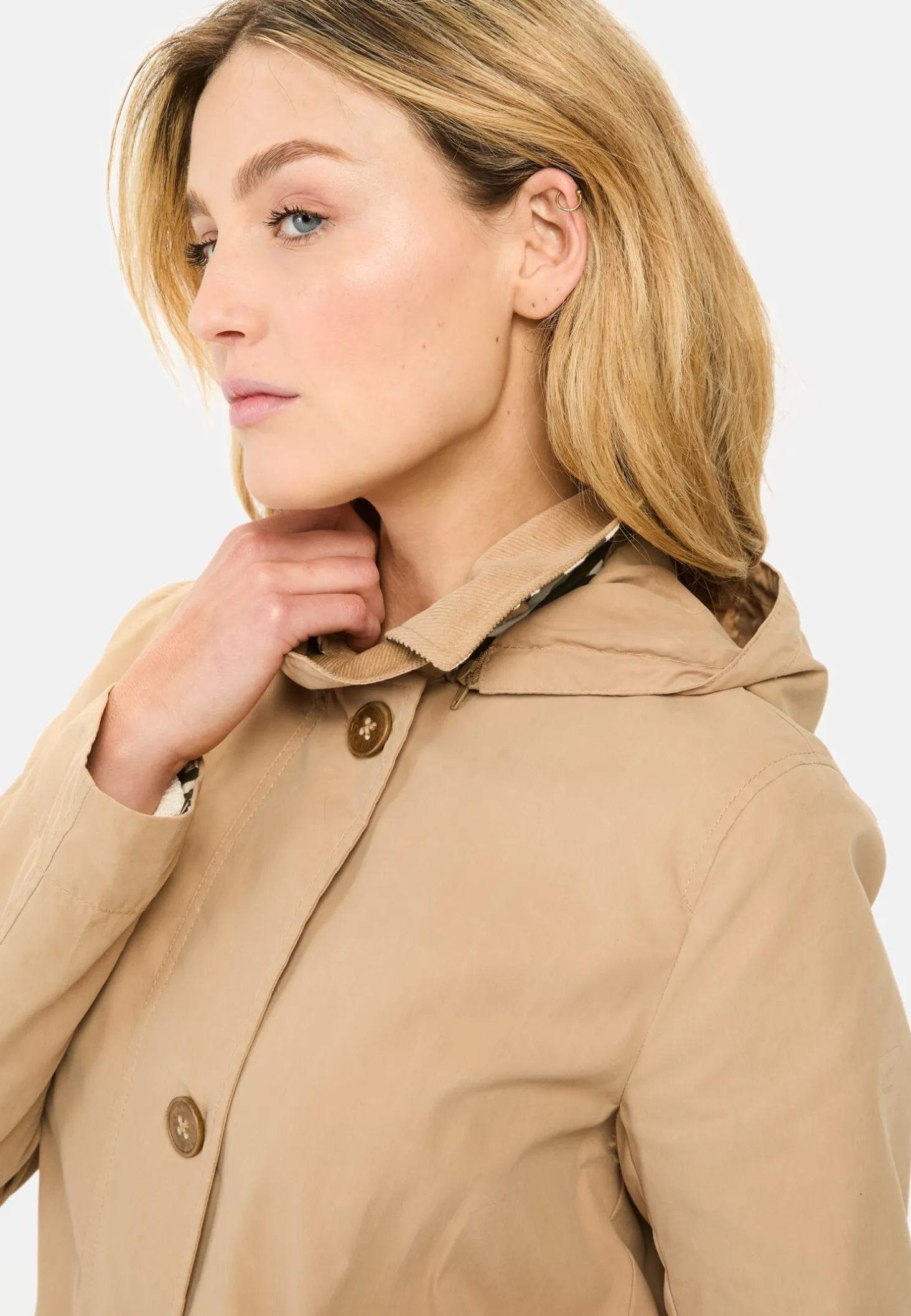 Trenchcoat aus gewachster Baumwolle