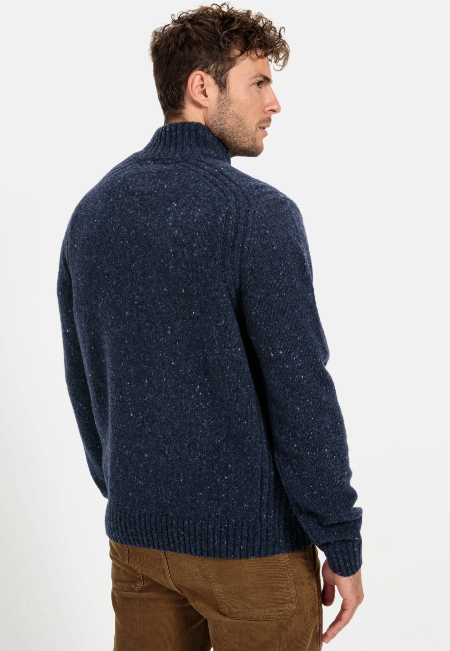 Troyer Pullover aus einem Wollmix