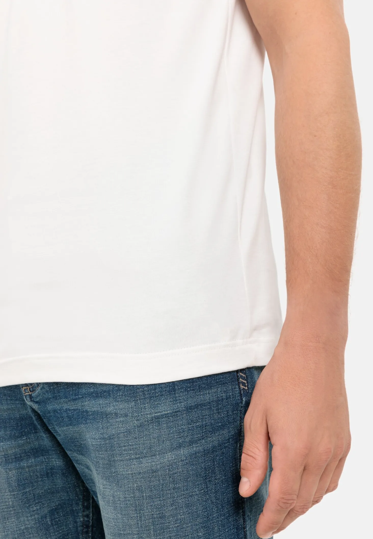 V-Neck Unterhemd/-Shirt im 3-er Pack
